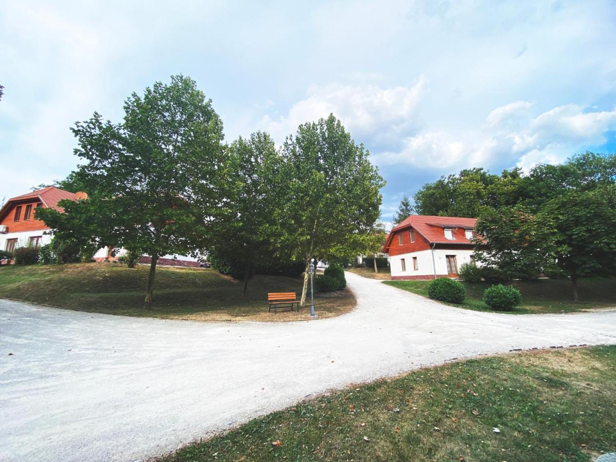 Batthyányi Villapark – Thermal Valley Apartment Zalacsány Exterior foto